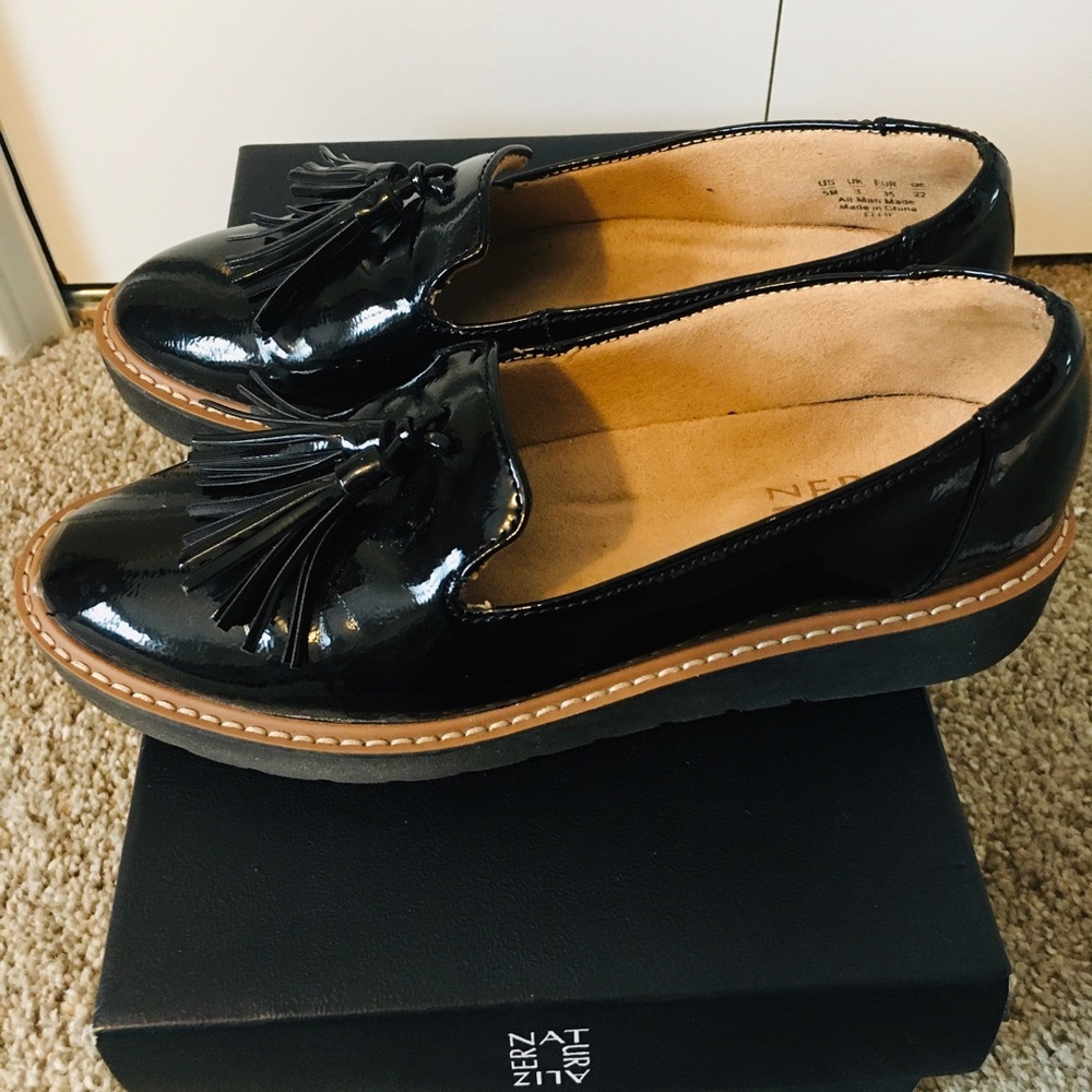 Naturalizer Ellie Black Patent Shoes Size 5